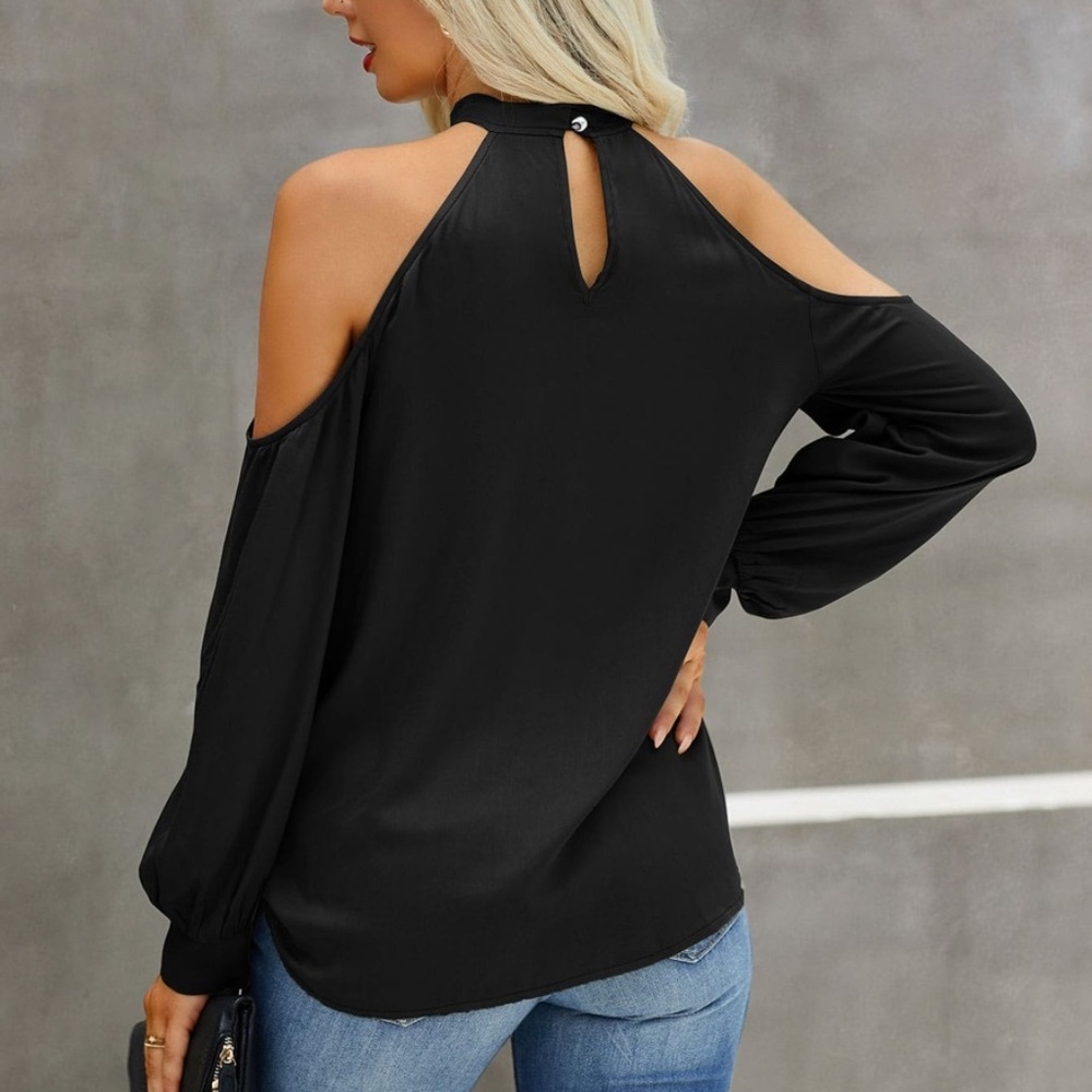 014 Black Cut out Cold shoulder Overlap Blouse - Picture 5 of 6